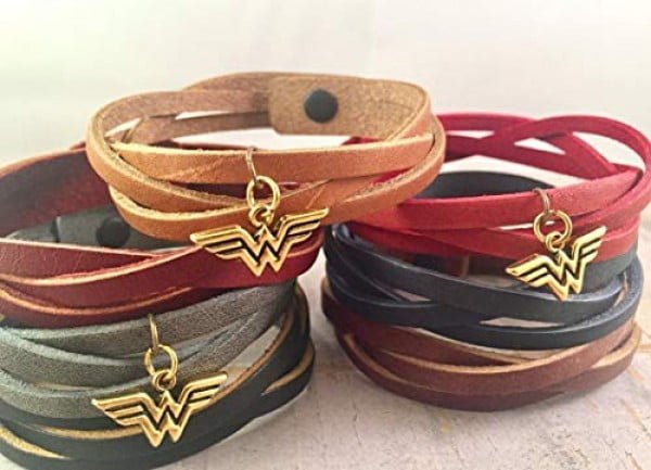 wonder woman gifts for adults