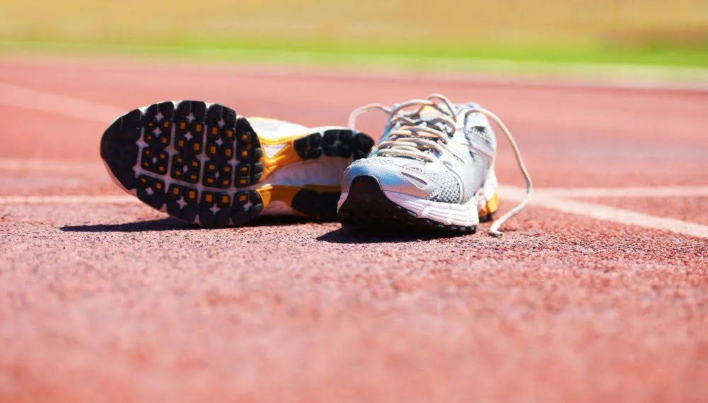 Track spikes